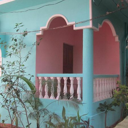 Fraddie Guest House Calangute Extérieur photo
